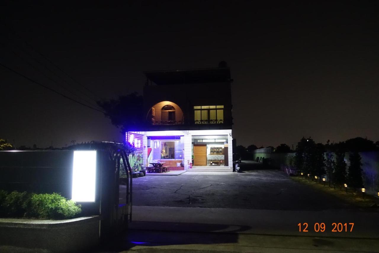 Fu Courtyard Homestay Chiayi City Exterior photo